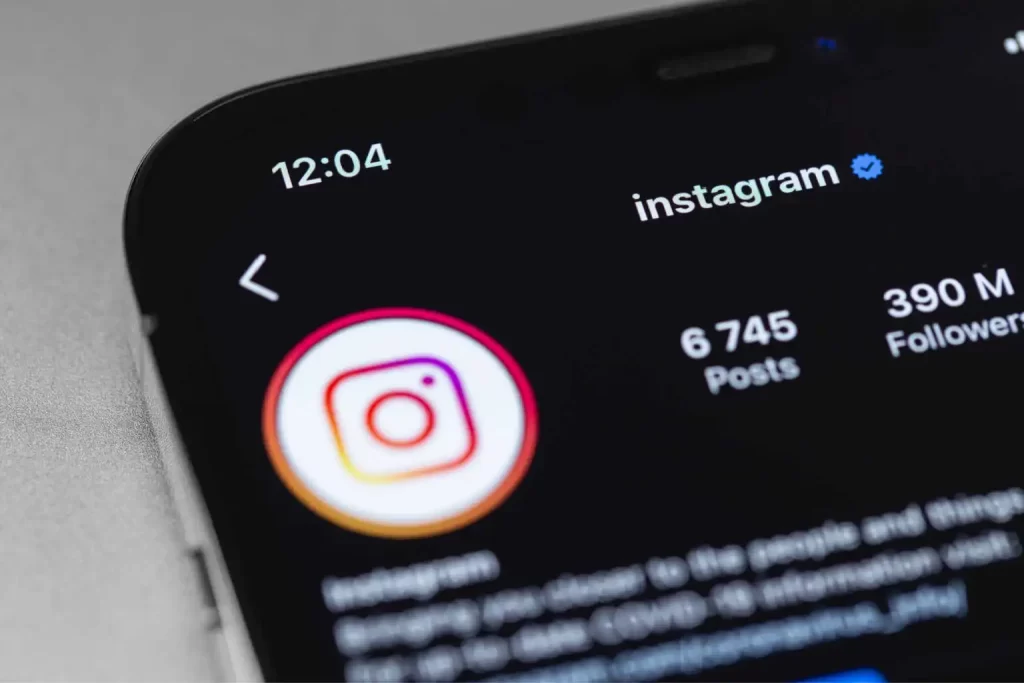 How To Blur a Picture on Instagram