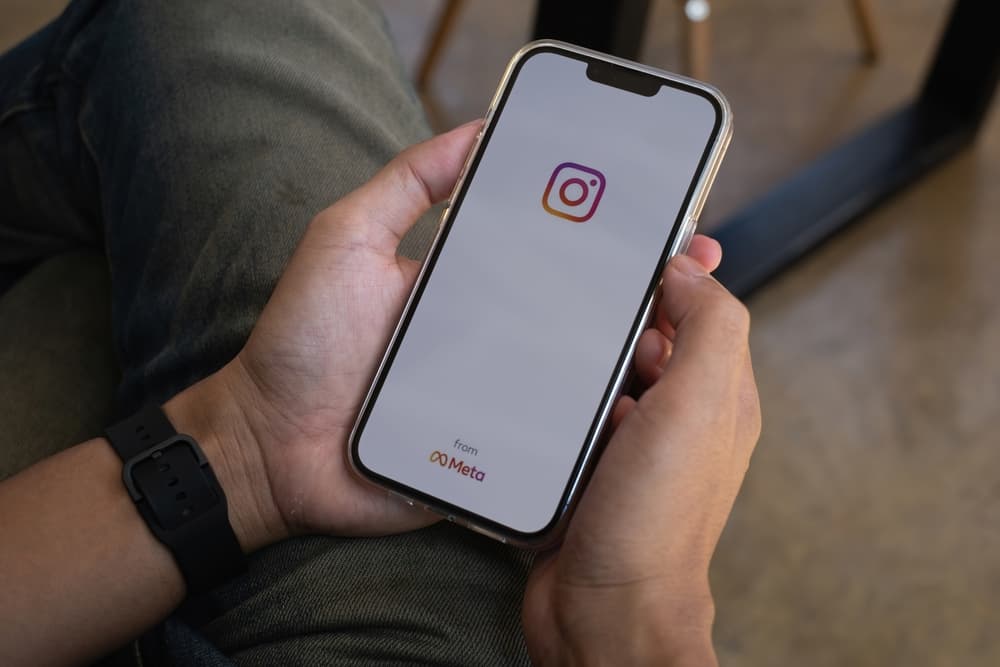 How to Log Out of Instagram From All Devices